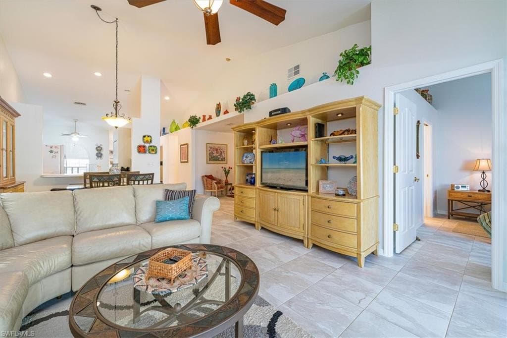 6292 Shadowood Cir 1701, Naples, FL 34112-12