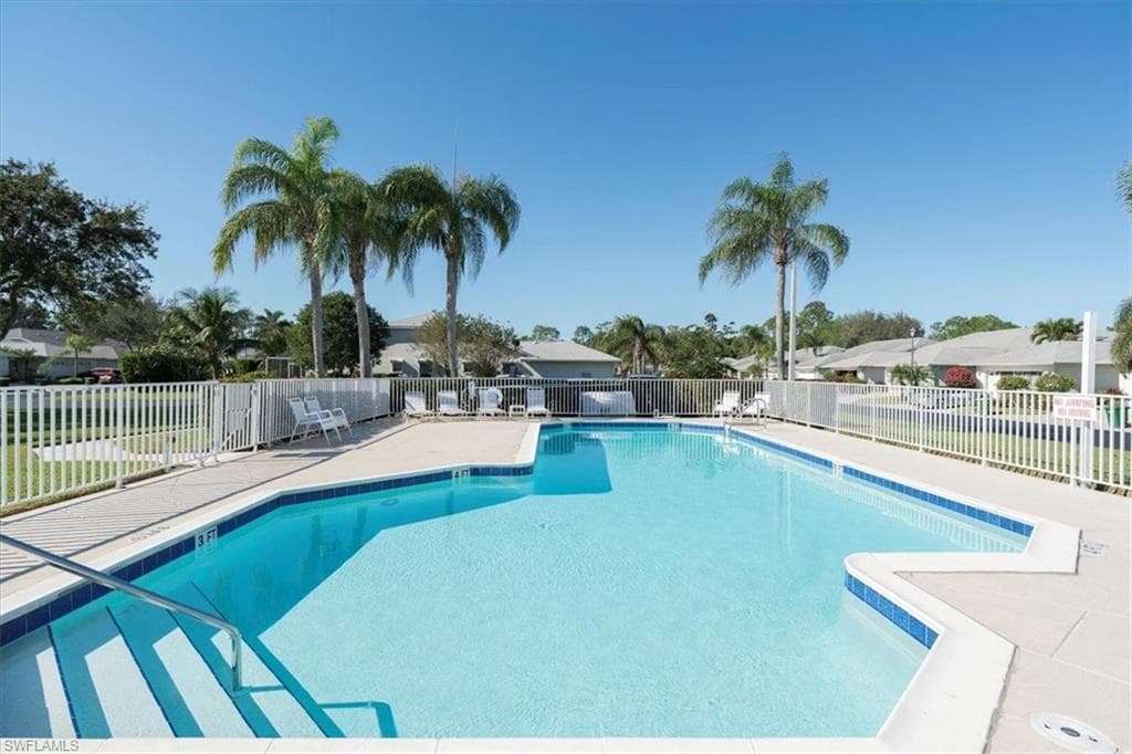 6292 Shadowood Cir 1701, Naples, FL 34112-25