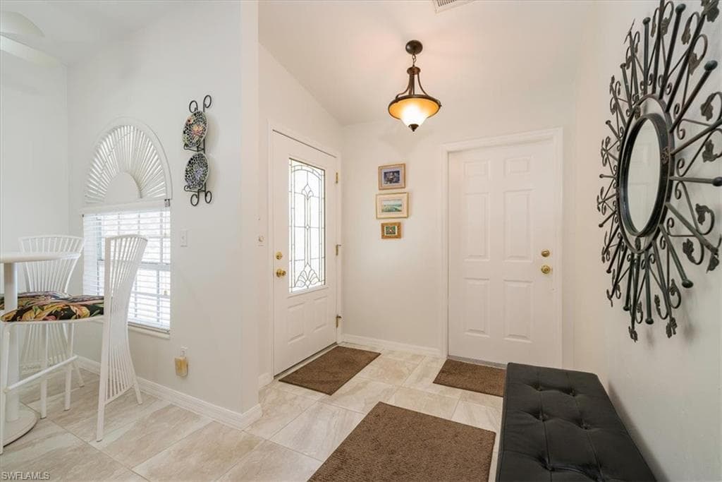 6292 Shadowood Cir 1701, Naples, FL 34112-6