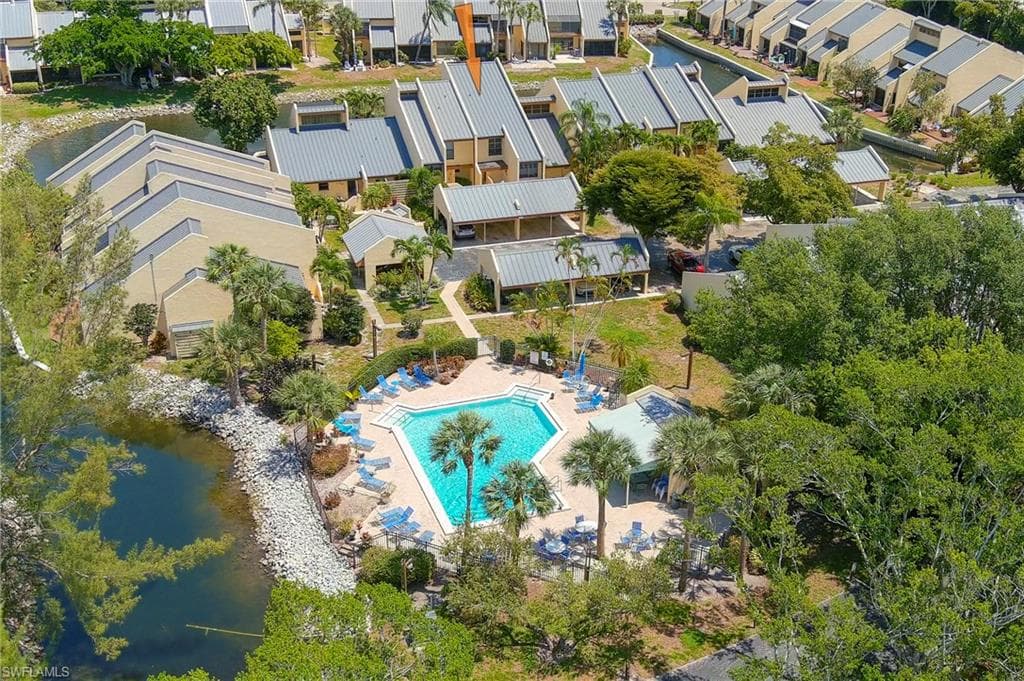 8765 Lateen Ln 203, Fort Myers, FL 33919-22