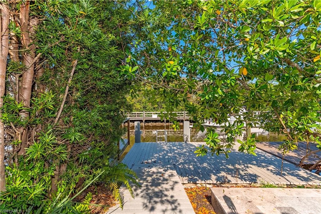 1575 Curlew Ave 2-3, Naples, FL 34102-12
