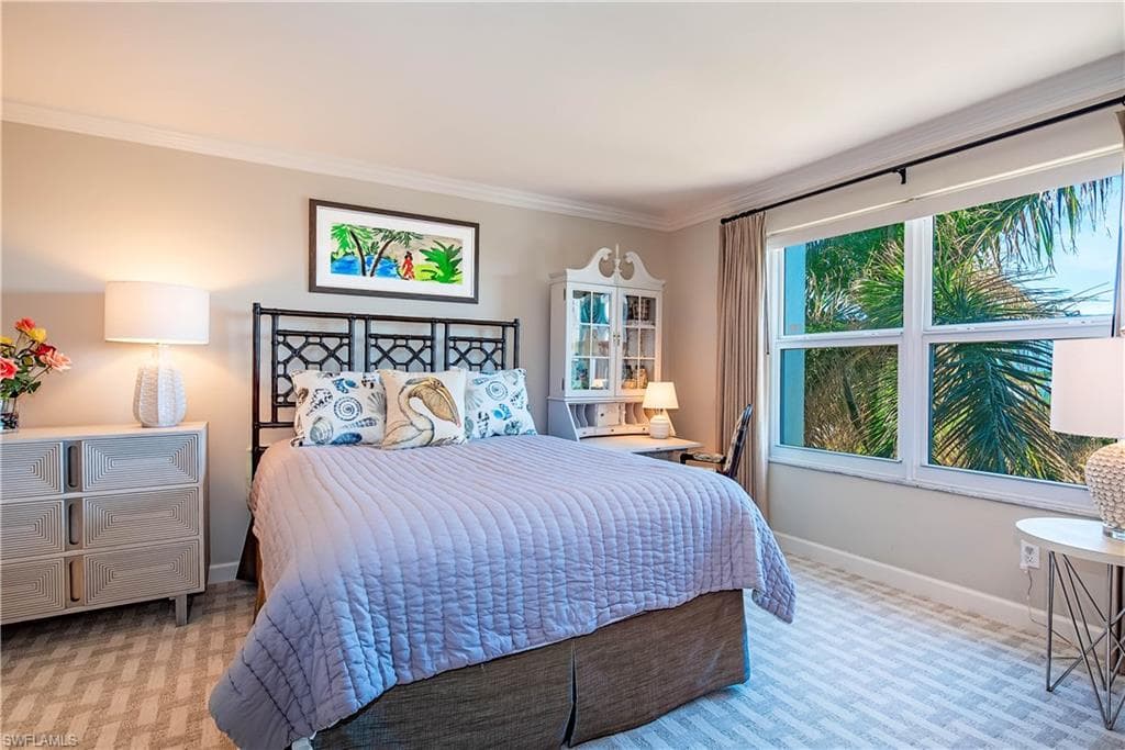 3003 Gulf Shore Blvd N 604, Naples, FL 34103-10