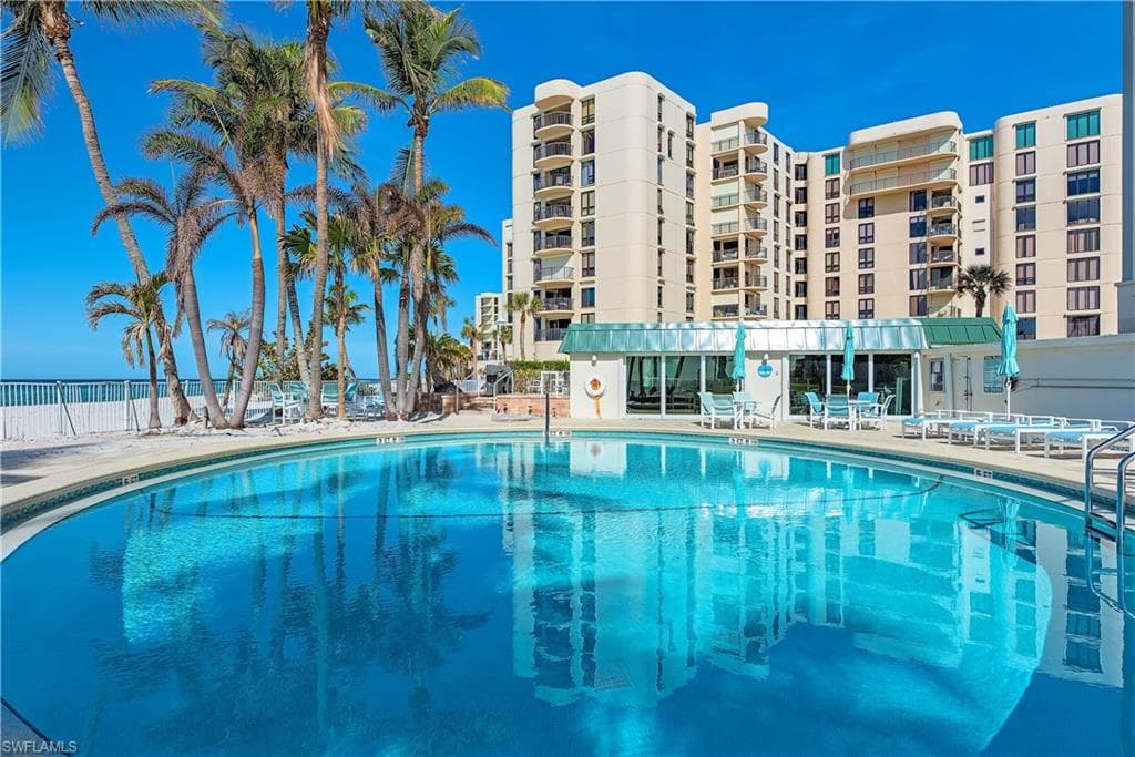 3003 Gulf Shore Blvd N 604, Naples, FL 34103-13