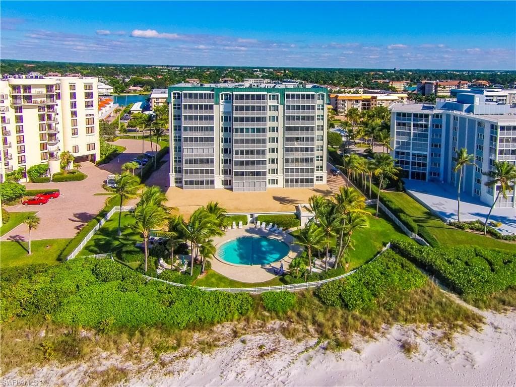 3003 Gulf Shore Blvd N 604, Naples, FL 34103-16