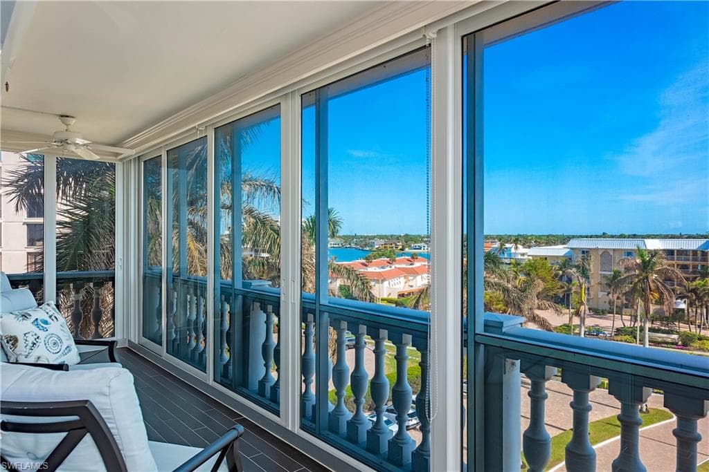 3003 Gulf Shore Blvd N 604, Naples, FL 34103-2
