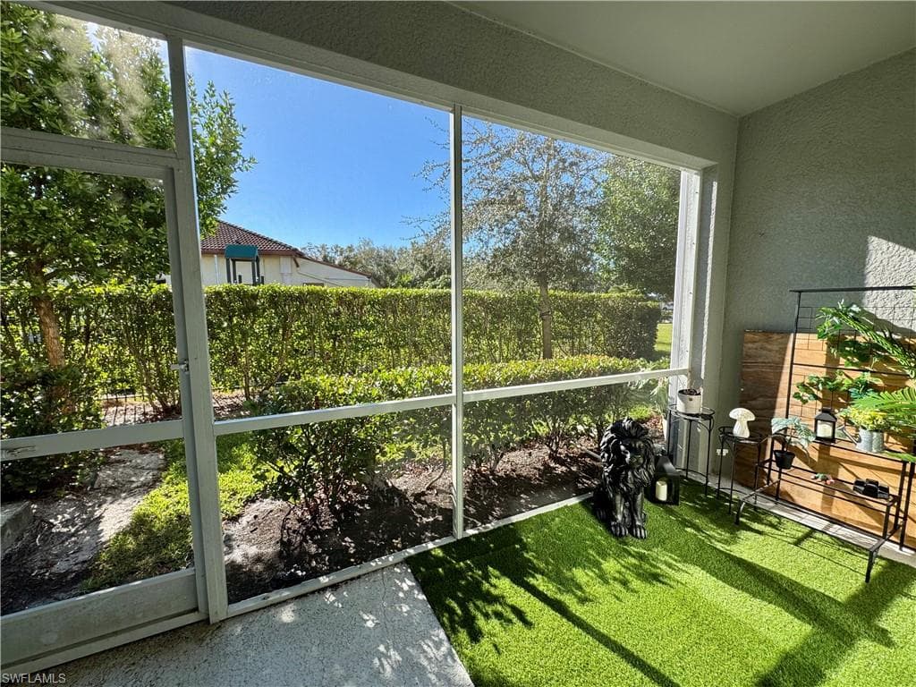 12054 Via Lighthouse Ln, Fort Myers, FL 33913-11
