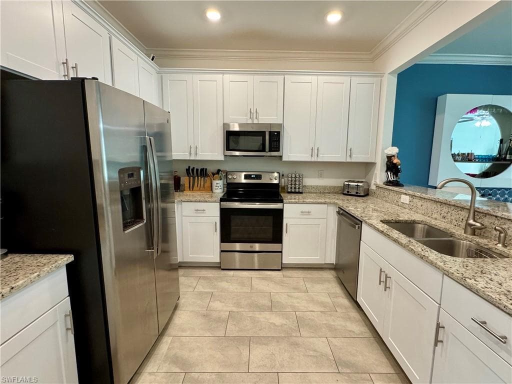 12054 Via Lighthouse Ln, Fort Myers, FL 33913-5