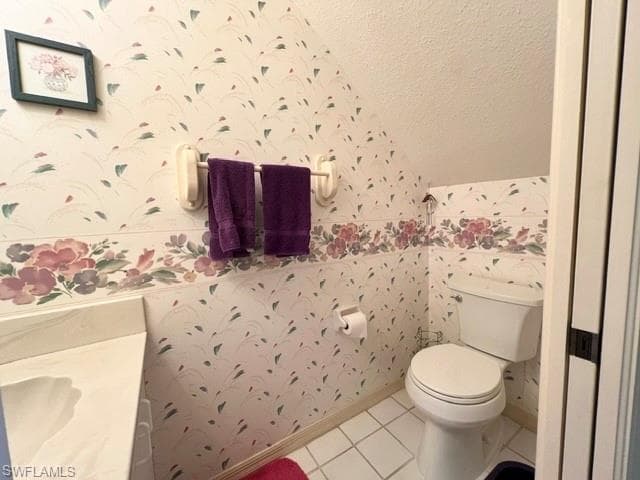 992 Woodshire Ln D303, Naples, FL 34105-23