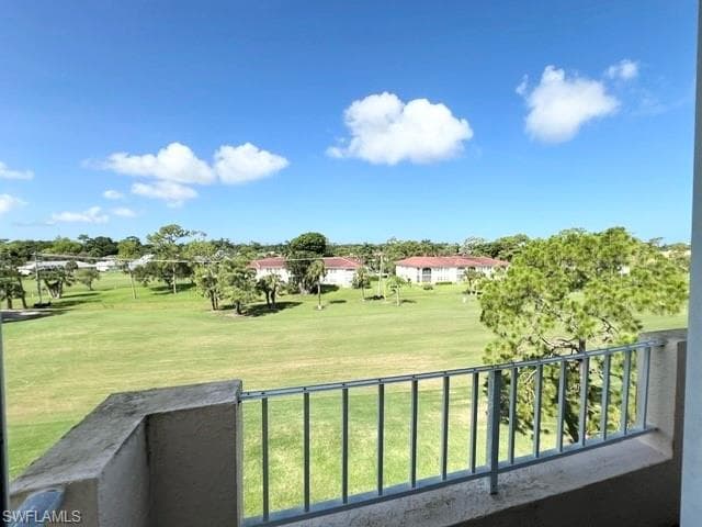 992 Woodshire Ln D303, Naples, FL 34105-25