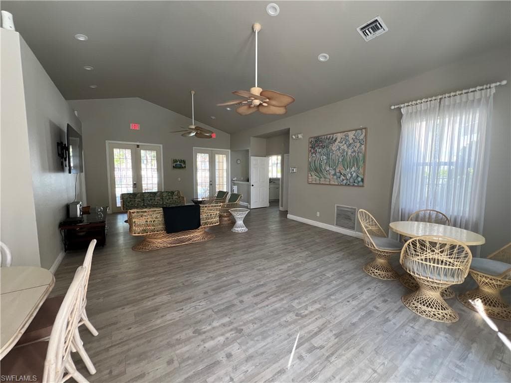 992 Woodshire Ln D303, Naples, FL 34105-28