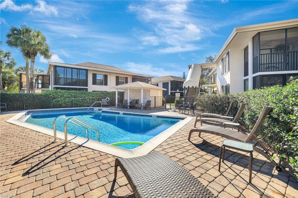 3107 Riviera Dr A-202, Naples, FL 34103-23