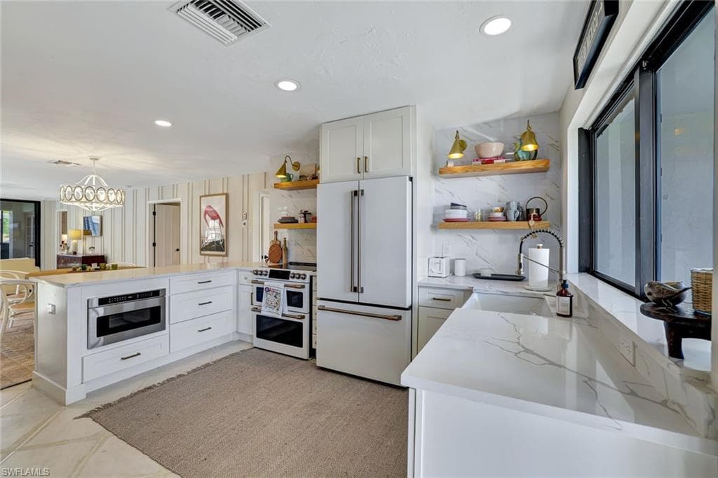 3107 Riviera Dr A-202, Naples, FL 34103-4