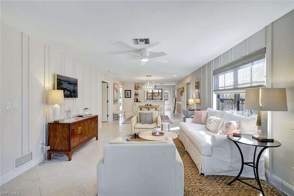 3107 Riviera Dr A-202, Naples, FL 34103-8