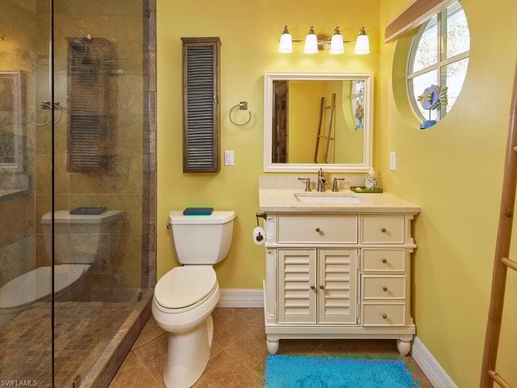 3816 Survey Cir, Bonita Springs, FL 34134-17