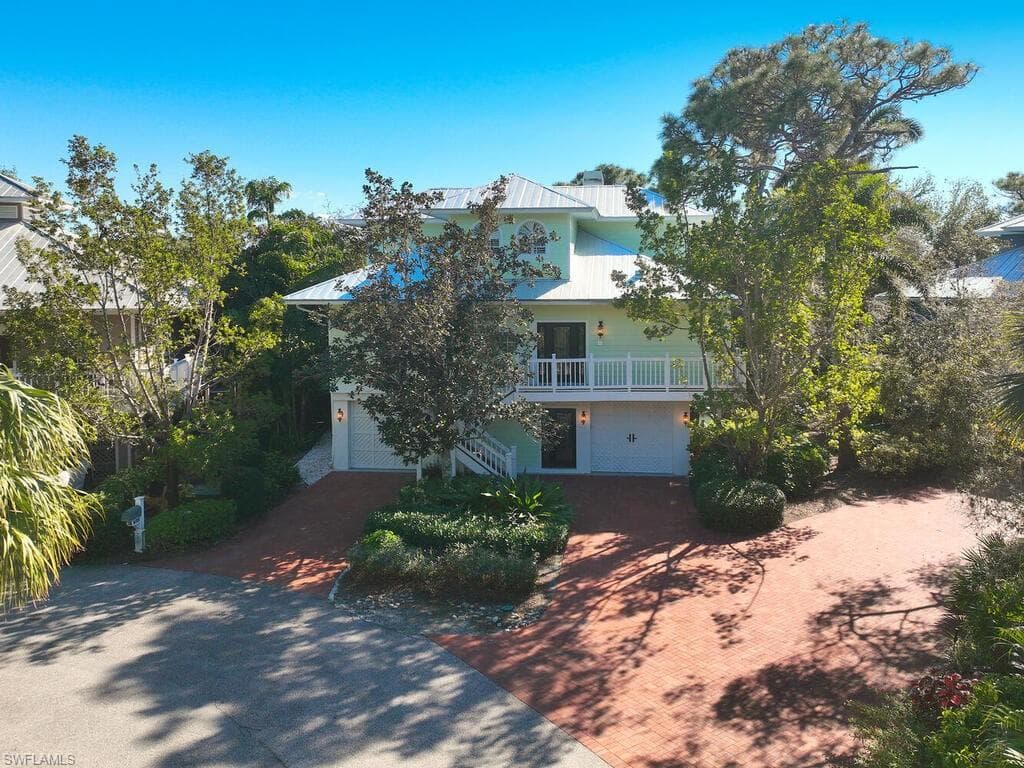 3816 Survey Cir, Bonita Springs, FL 34134-25