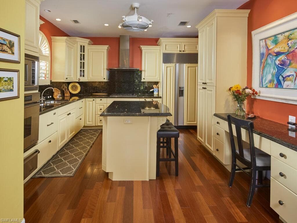 3816 Survey Cir, Bonita Springs, FL 34134-8