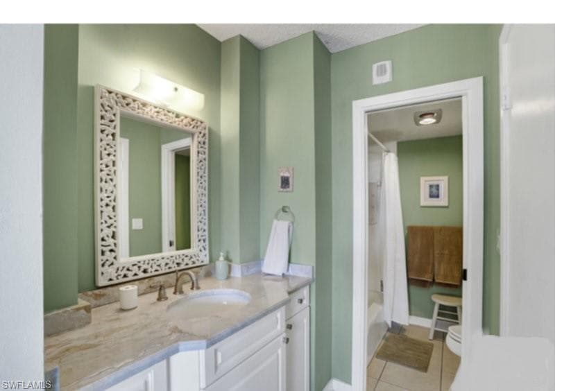 180 Seaview Ct 202, Marco Island, FL 34145-10