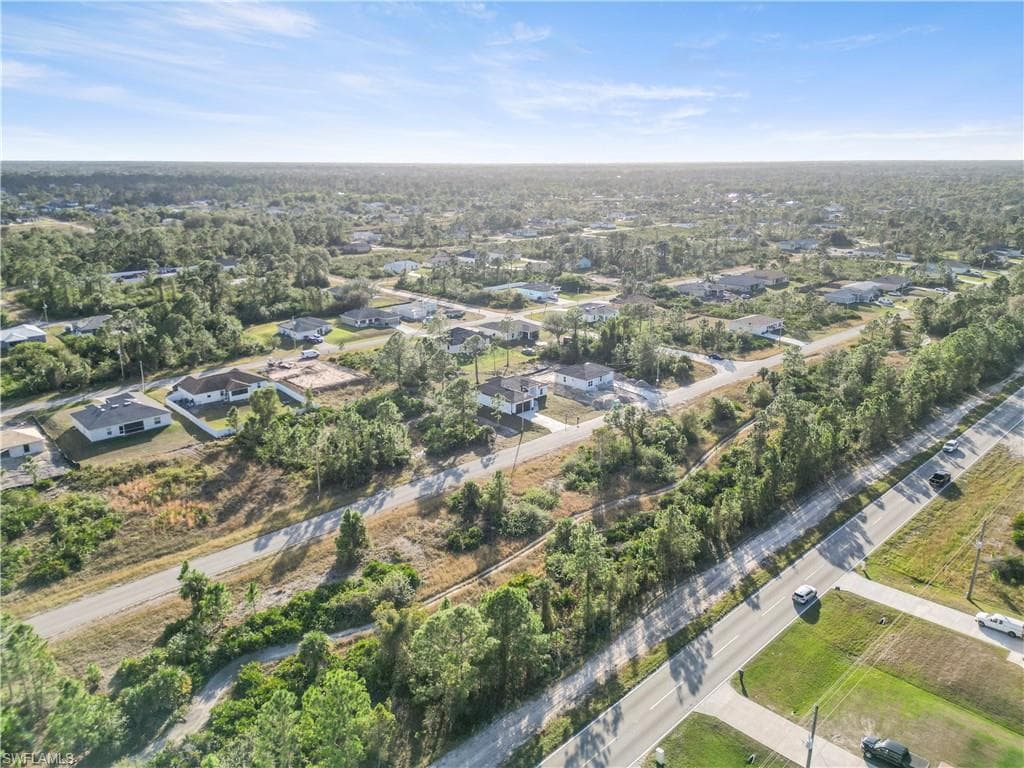 2815 32nd St W, Lehigh Acres, FL 33971-11