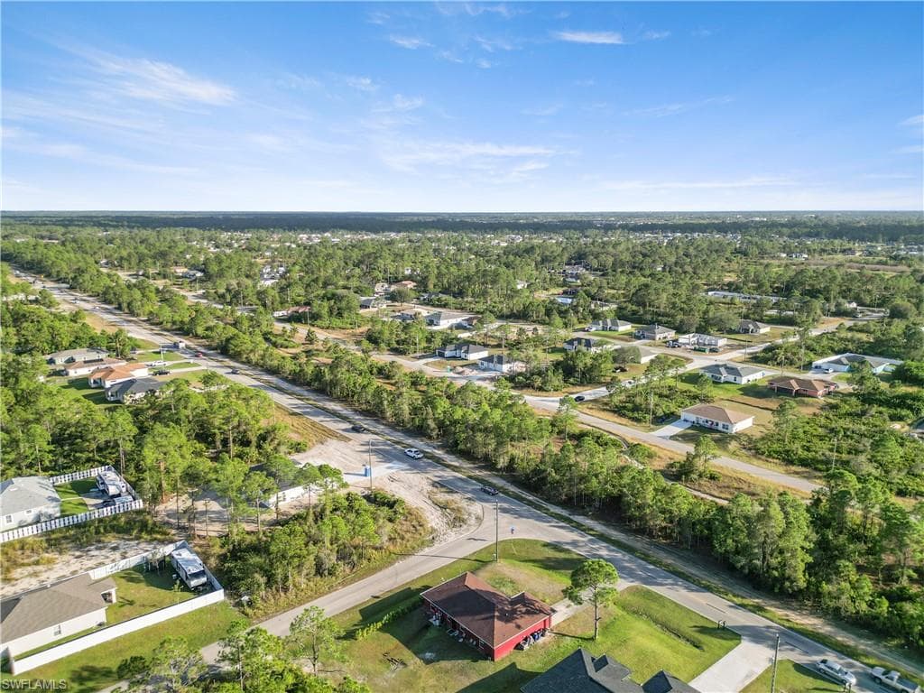 2815 32nd St W, Lehigh Acres, FL 33971-12