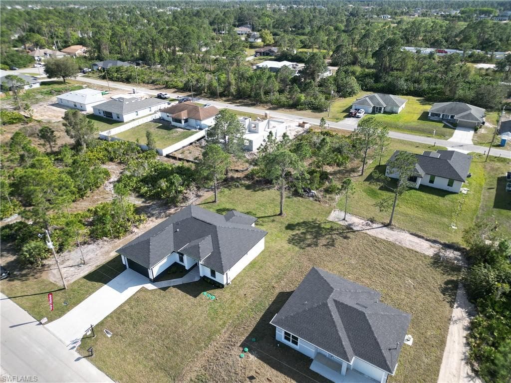 2815 32nd St W, Lehigh Acres, FL 33971-6