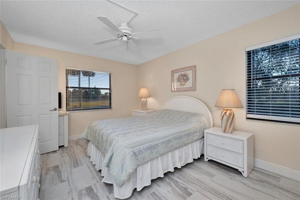 4366 27th Ct SW 1-106, Naples, FL 34116-6