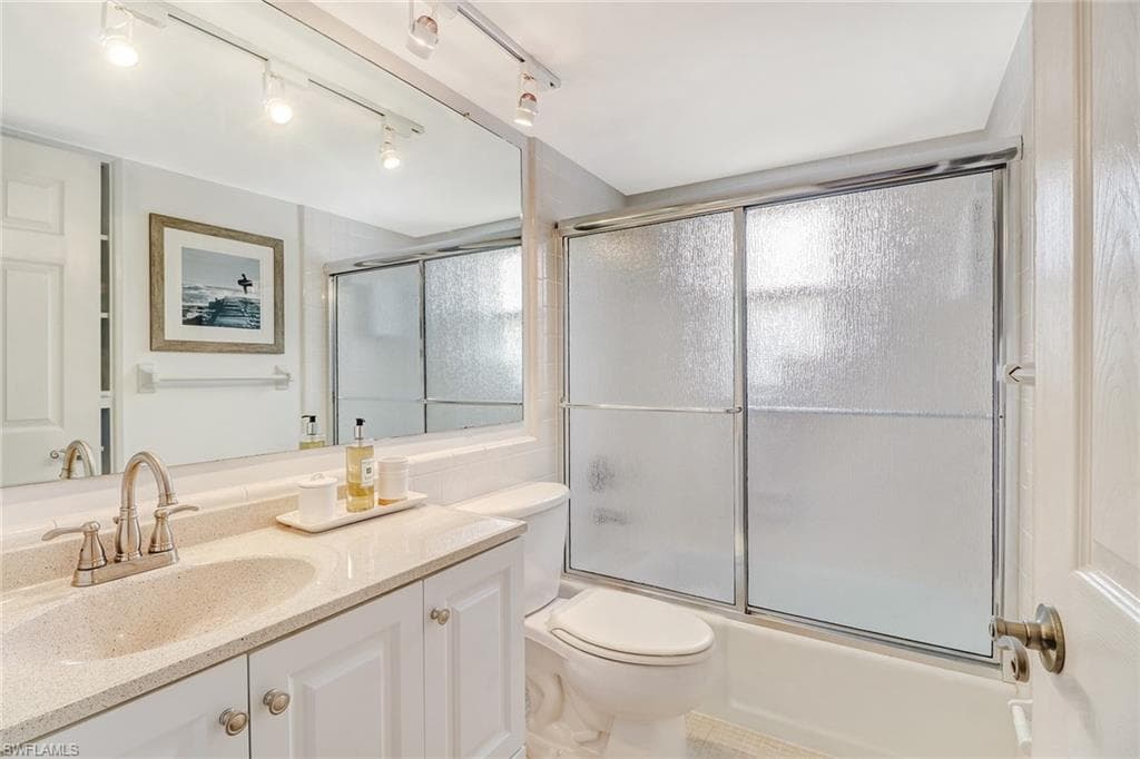 1100 8th Ave S 224f, Naples, FL 34102-18