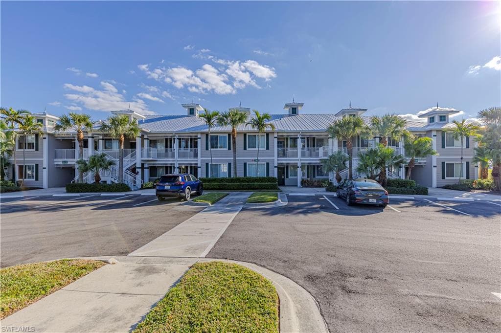7905 Mahogany Run Ln 1326, Naples, Fl 34113-3