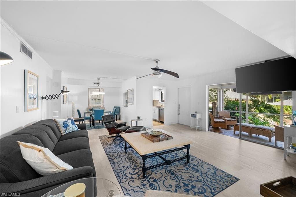 604 7th Ave S A-604, Naples, FL 34102-12