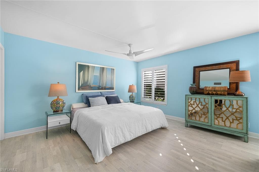 604 7th Ave S A-604, Naples, FL 34102-34