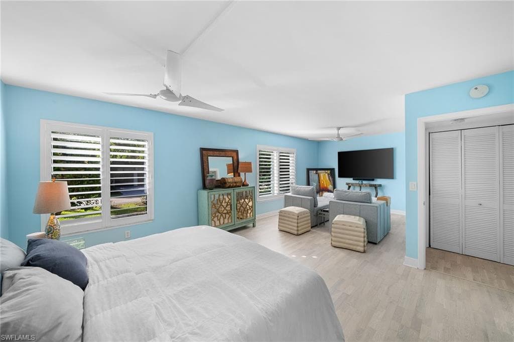 604 7th Ave S A-604, Naples, FL 34102-36