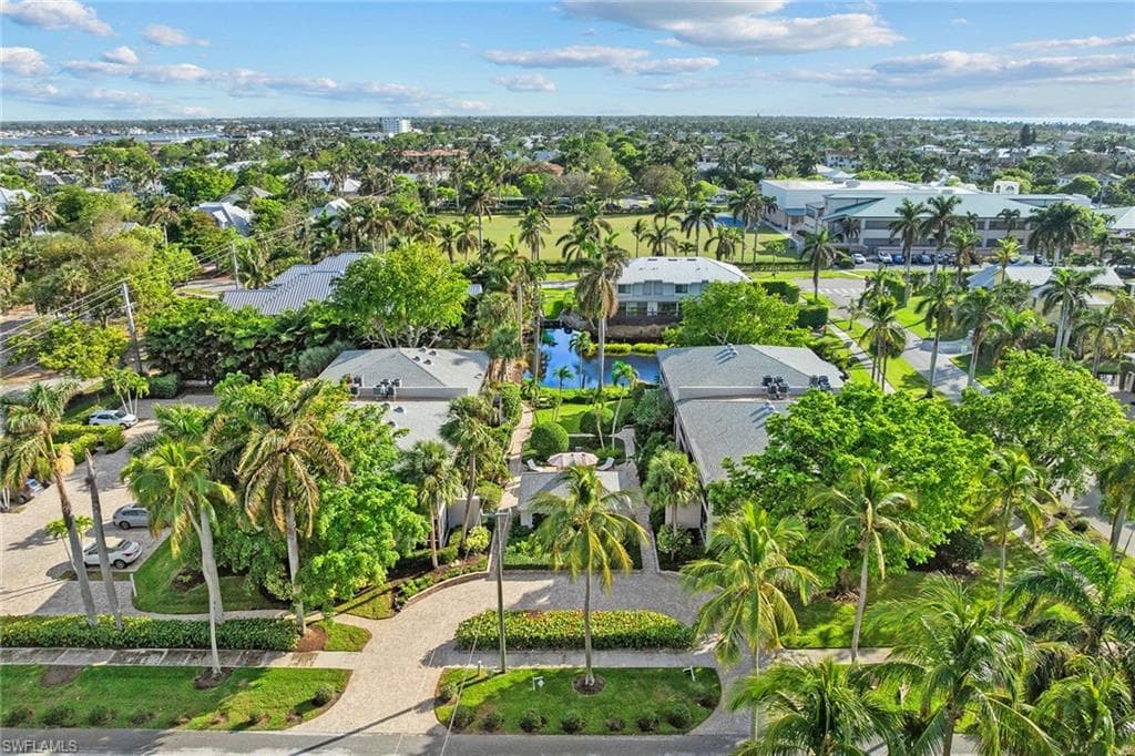 604 7th Ave S A-604, Naples, FL 34102-42