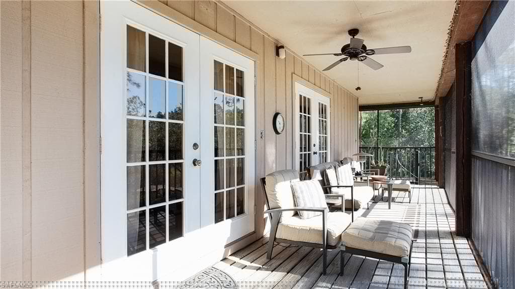 982 Honeybee Dr, Naples, FL 34120-16