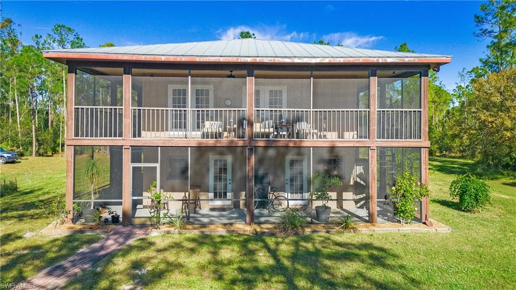 982 Honeybee Dr, Naples, FL 34120-37