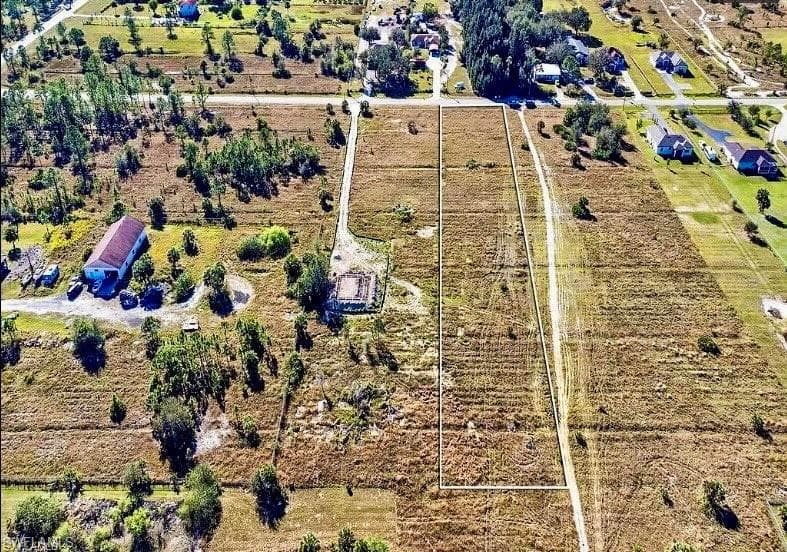 2969 27th Ave NE, Naples, FL 34120-3