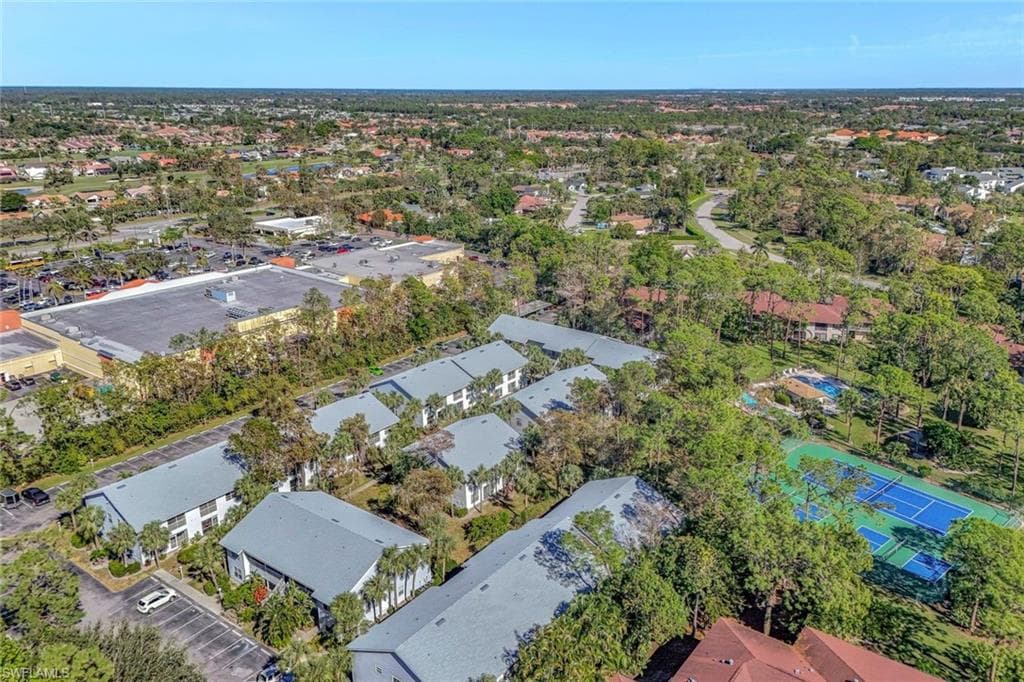 1965 Courtyard Way E-106, Naples, FL 34112-32