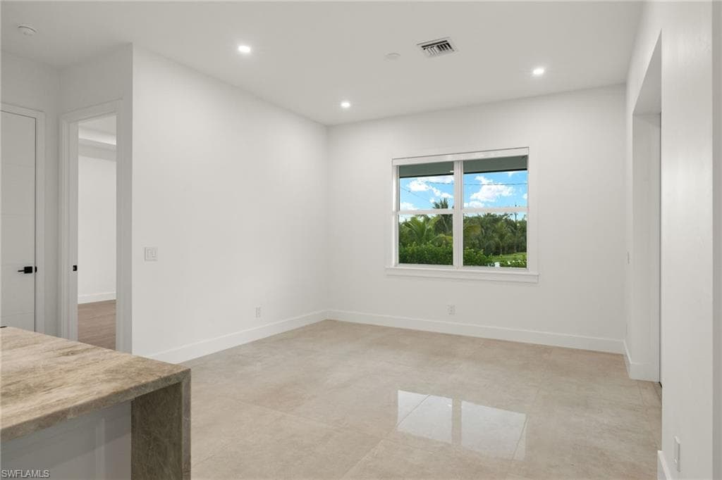 25710 Corzine Rd, Bonita Springs, FL 34135-13