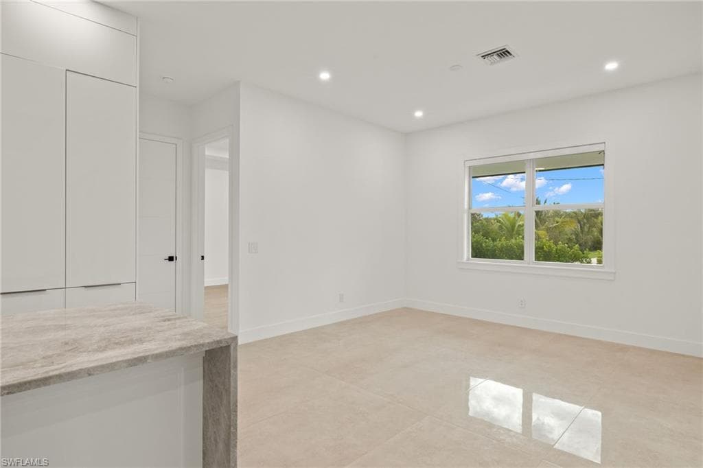 25710 Corzine Rd, Bonita Springs, FL 34135-14