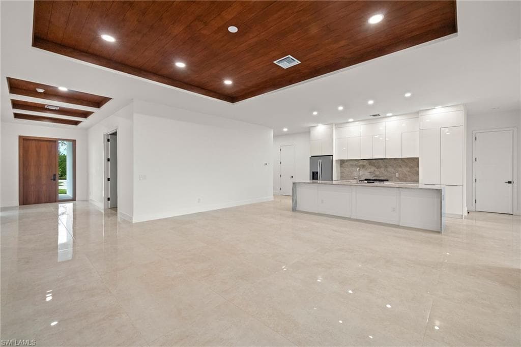 25710 Corzine Rd, Bonita Springs, FL 34135-4