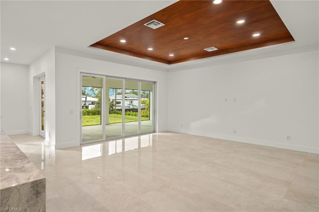 25710 Corzine Rd, Bonita Springs, FL 34135-5