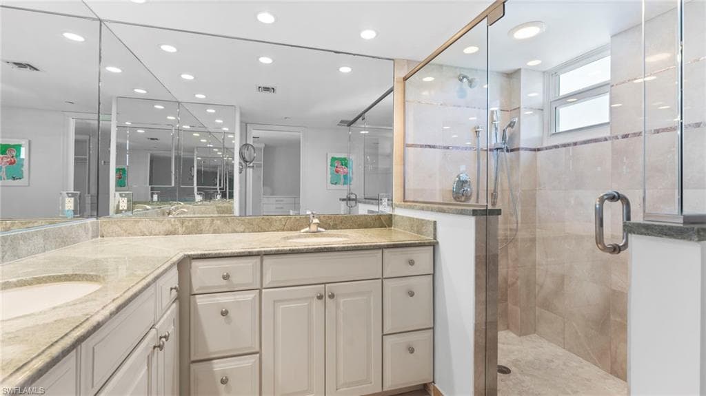 6101 Pelican Bay Blvd 1404, Naples, FL 34108-20