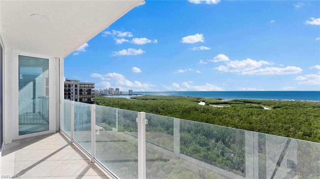 6101 Pelican Bay Blvd 1404, Naples, FL 34108-23