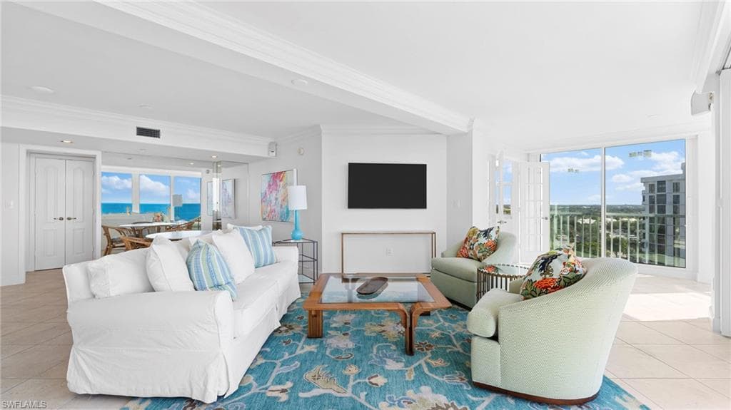 6101 Pelican Bay Blvd 1404, Naples, FL 34108-5