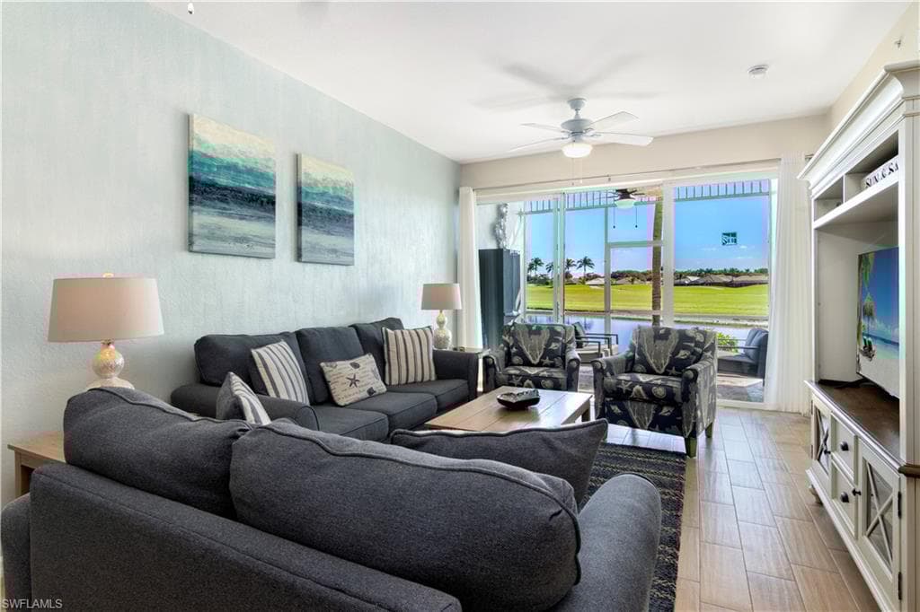7935 Mahogany Run Ln 713, Naples, FL 34113-12