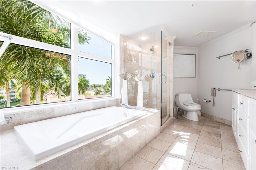 480 Collier Blvd 614, Marco Island, FL 34145-11
