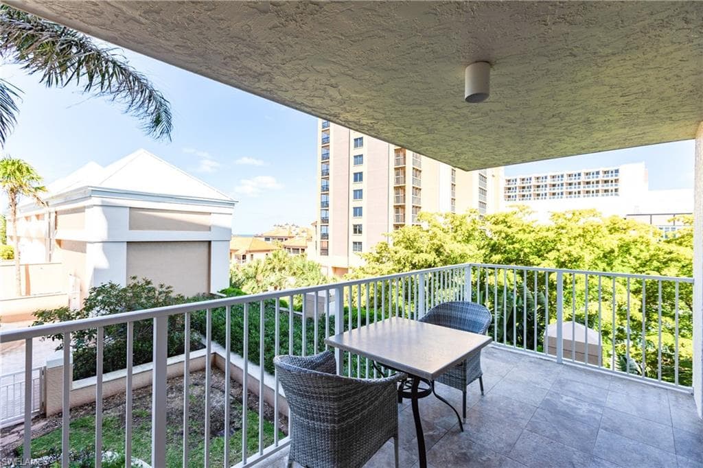 480 Collier Blvd 614, Marco Island, FL 34145-18