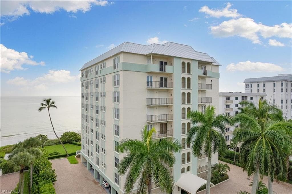 1255 Gulf Shore Blvd N 6s, Naples, FL 34102-29