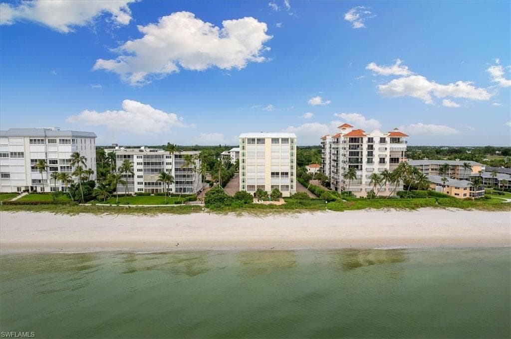1255 Gulf Shore Blvd N 6s, Naples, FL 34102-32