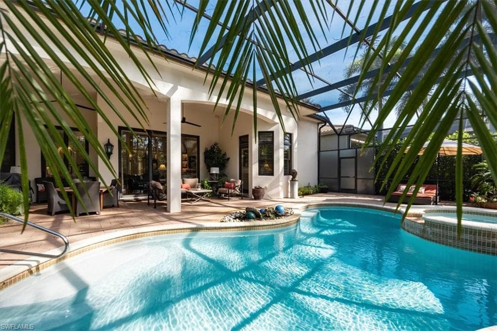 18051 Lagos Way, Naples, FL 34110-26