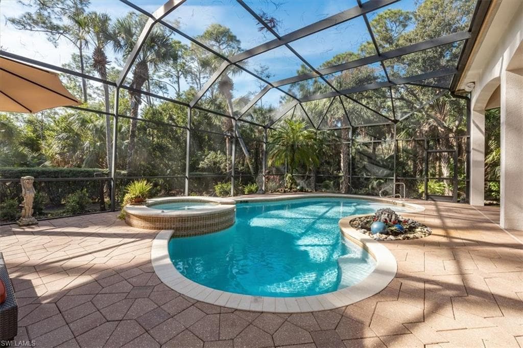 18051 Lagos Way, Naples, FL 34110-27