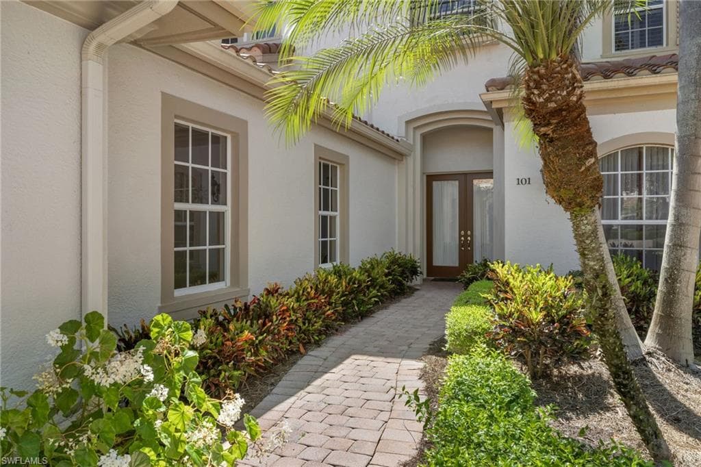 17046 Porta Vecchio Way 101, Naples, FL 34110-21